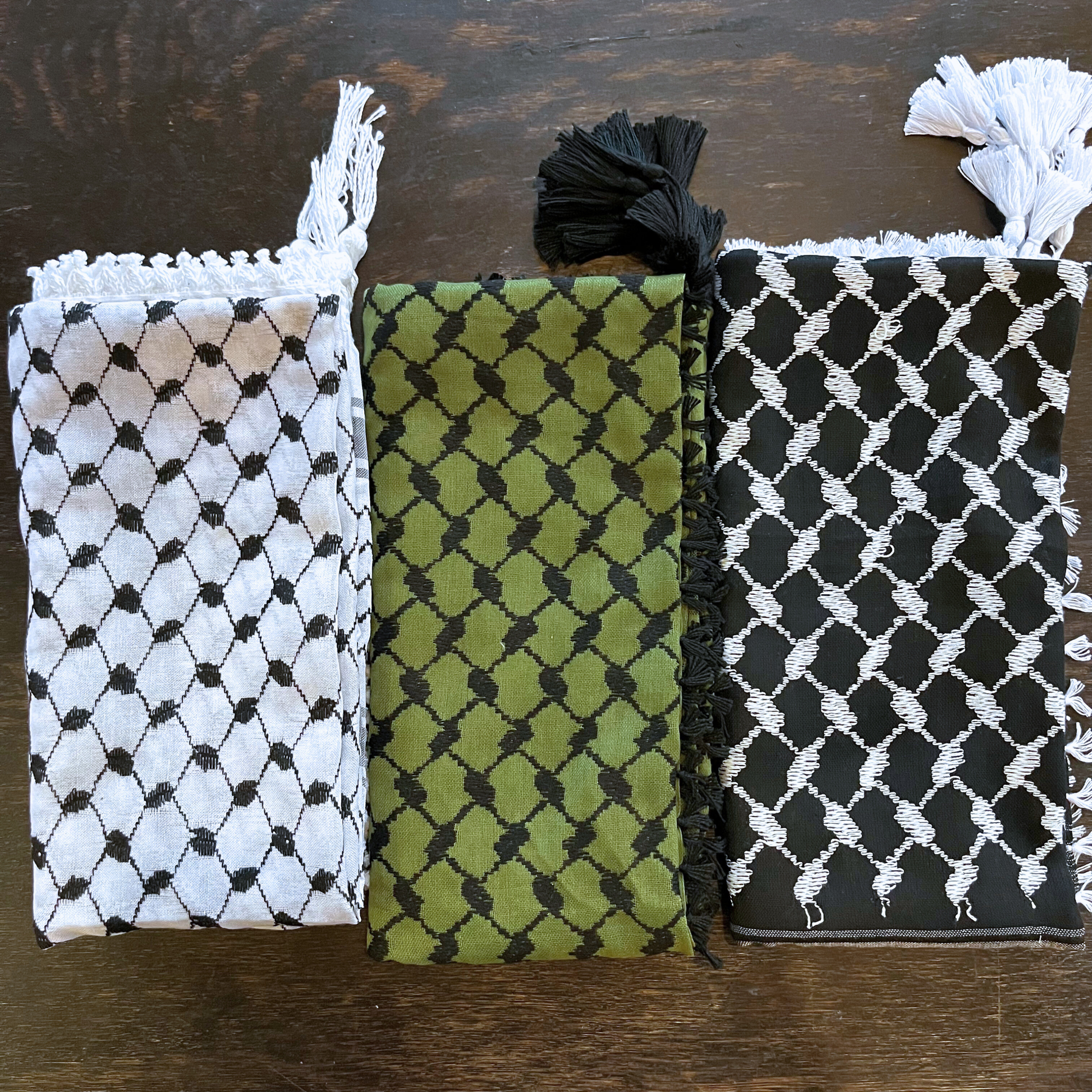 Tatreez on Kuffiyeh Kit